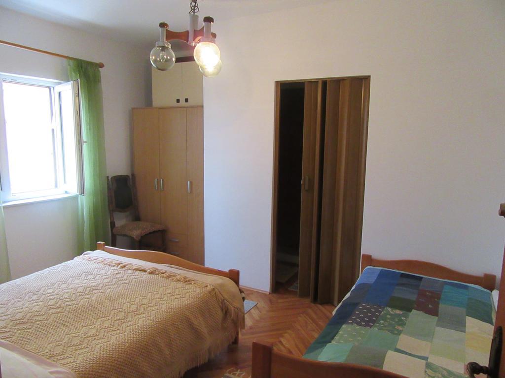 Apartments Leon Ražanac 외부 사진