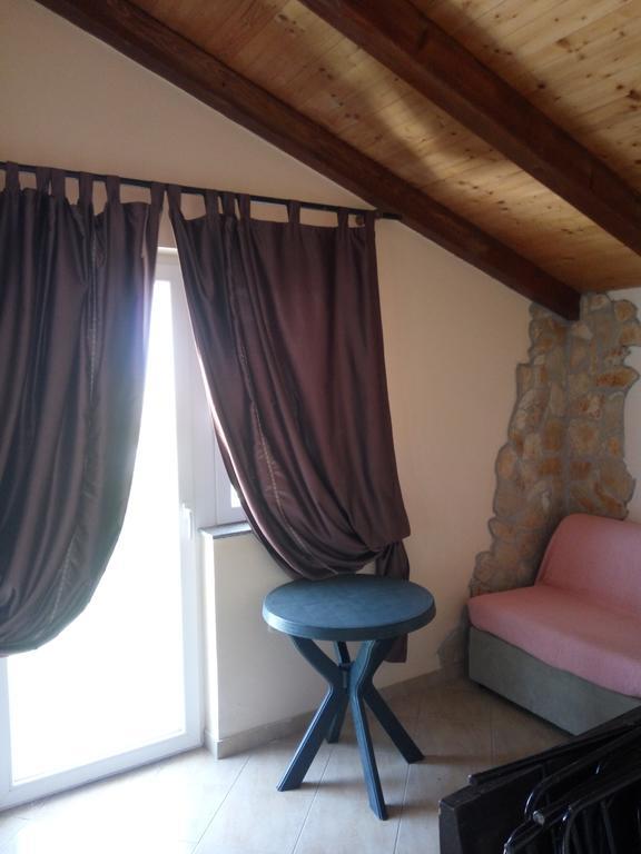 Apartments Leon Ražanac 외부 사진