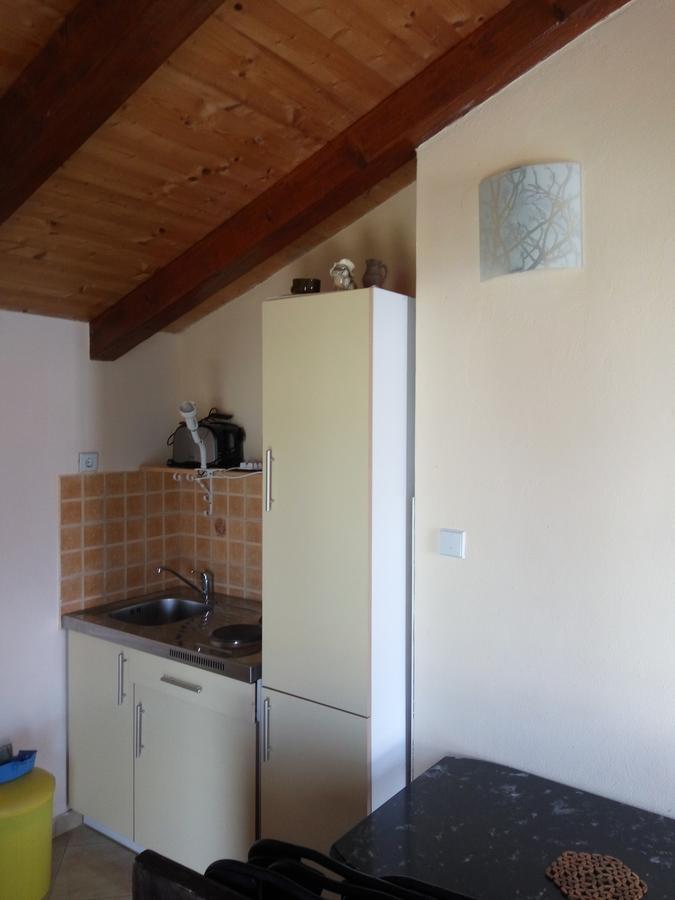 Apartments Leon Ražanac 외부 사진